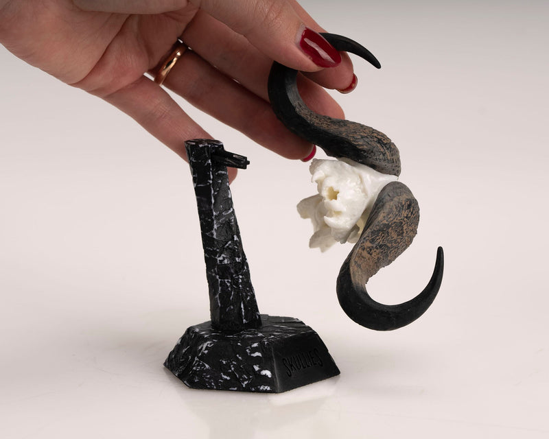 Load image into Gallery viewer, Skullies Display Pedestal - Skullies