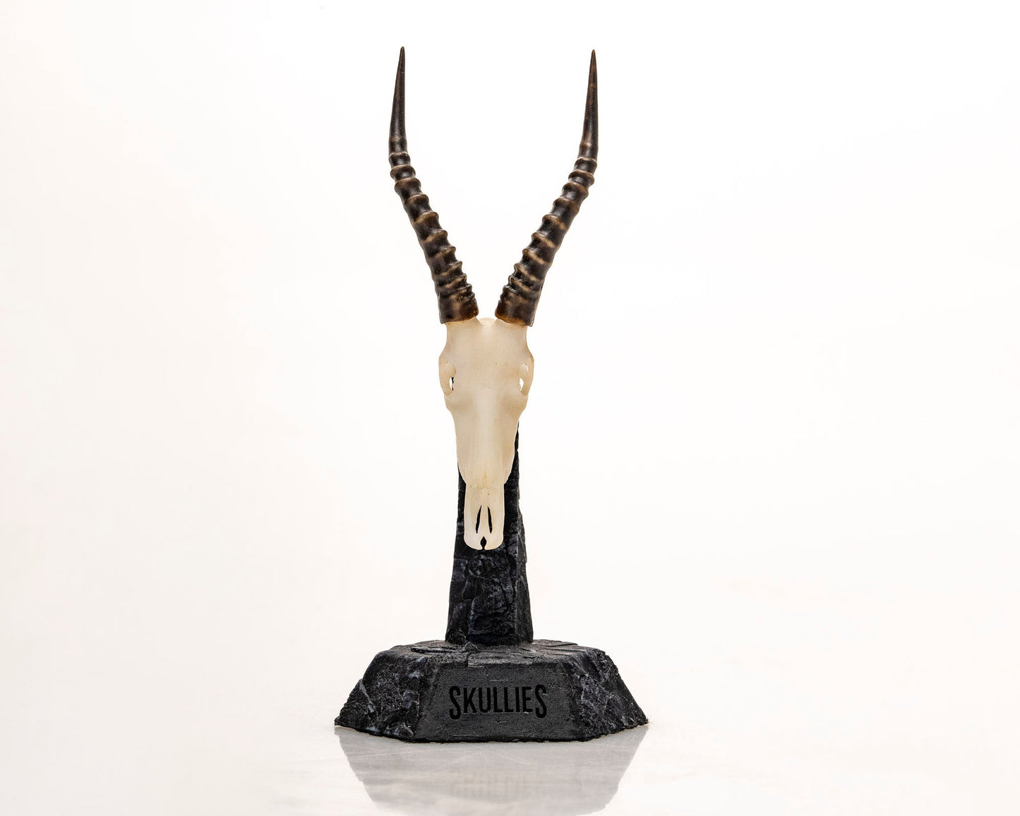 Resin Skullies - Miniature Replica Blesbuck Skull